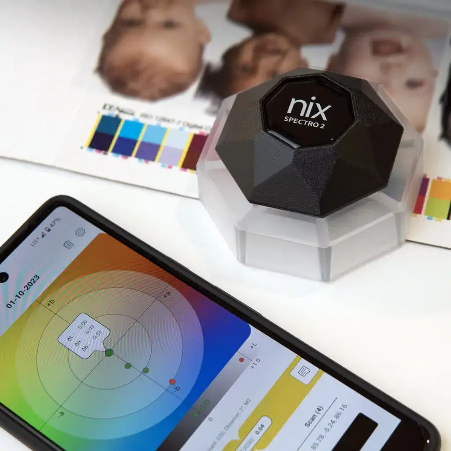 Two Nix color sensors, one goal: color you can trust