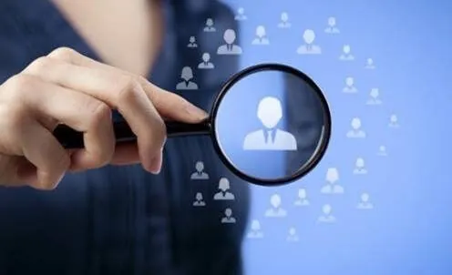What an employee retention program includes